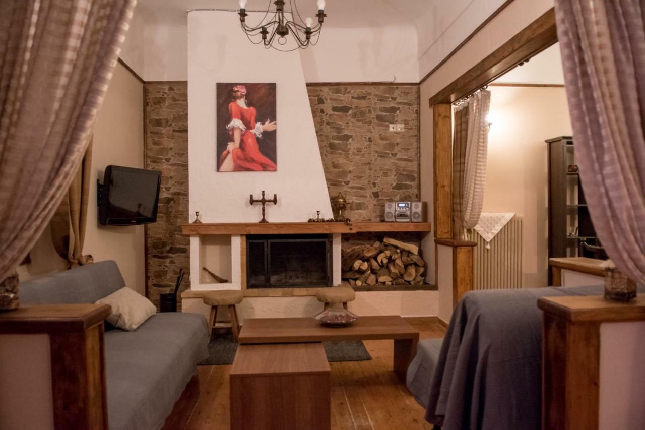 Platos's Academy 100m² Apartment *